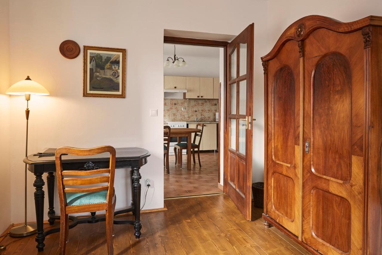 Preselo Pinceszet Es Vendeghaz Bed & Breakfast Erdobenye Ngoại thất bức ảnh